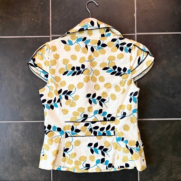 Cute vintage inspired top - Picture 4 of 5